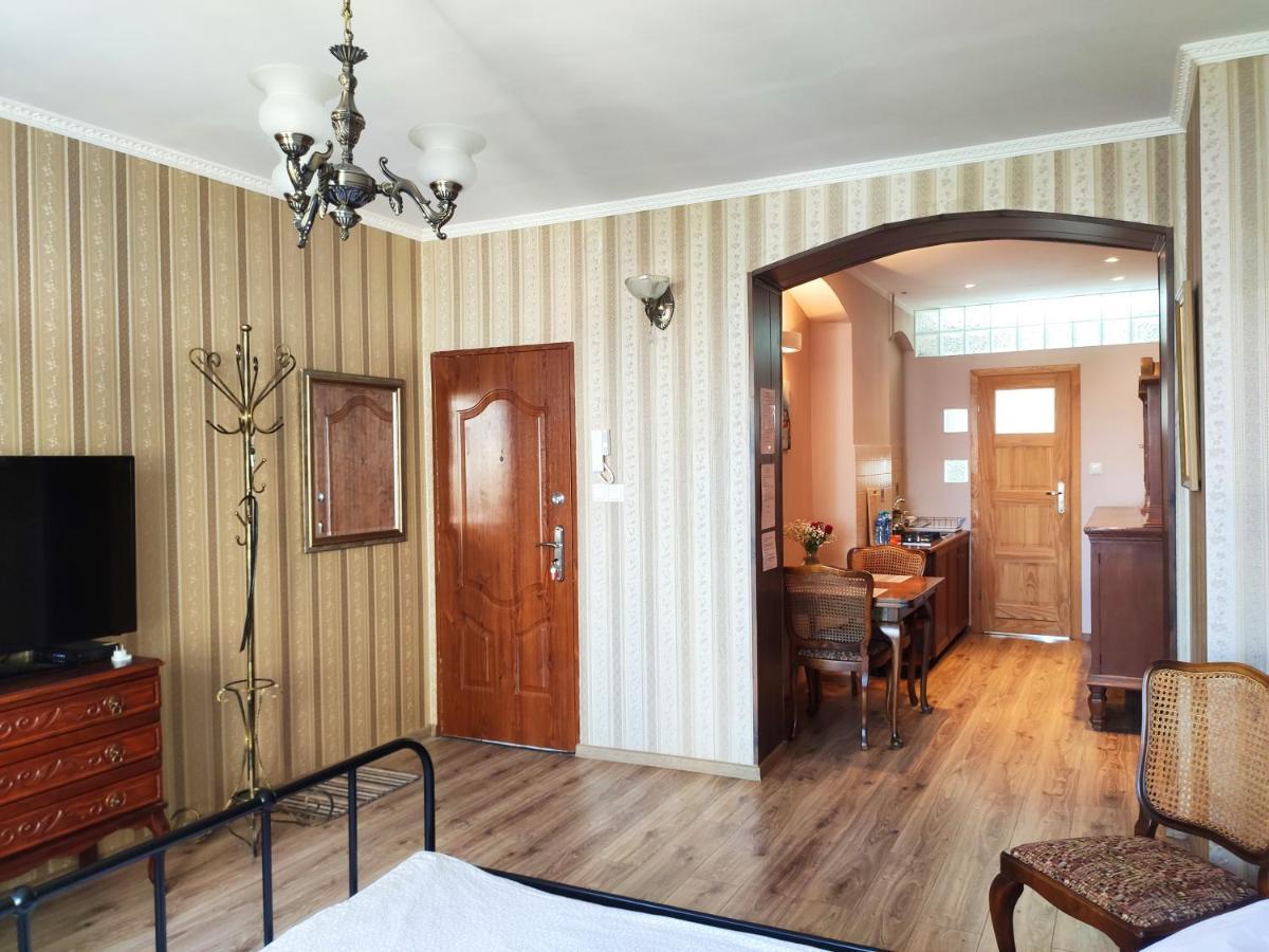 Centrum Apartament Sedziego Swidnica  Luaran gambar